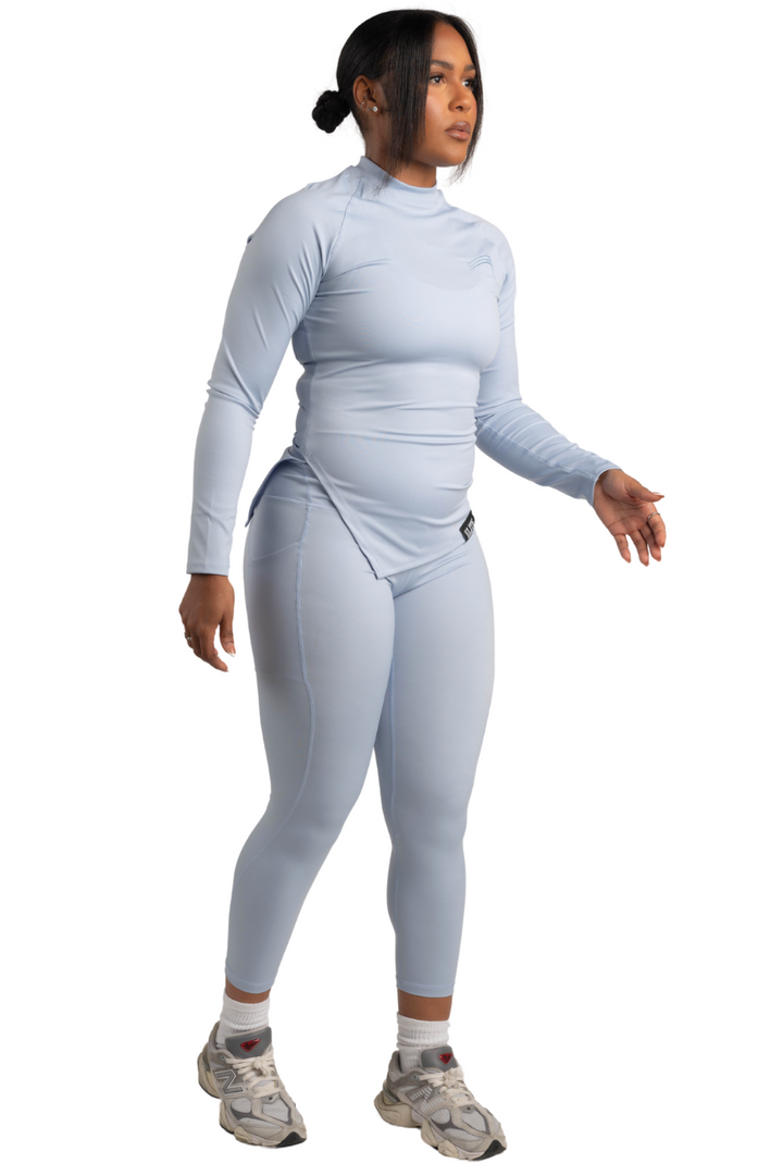 Women’s Elite Fitted LS Training Top - Light Blue