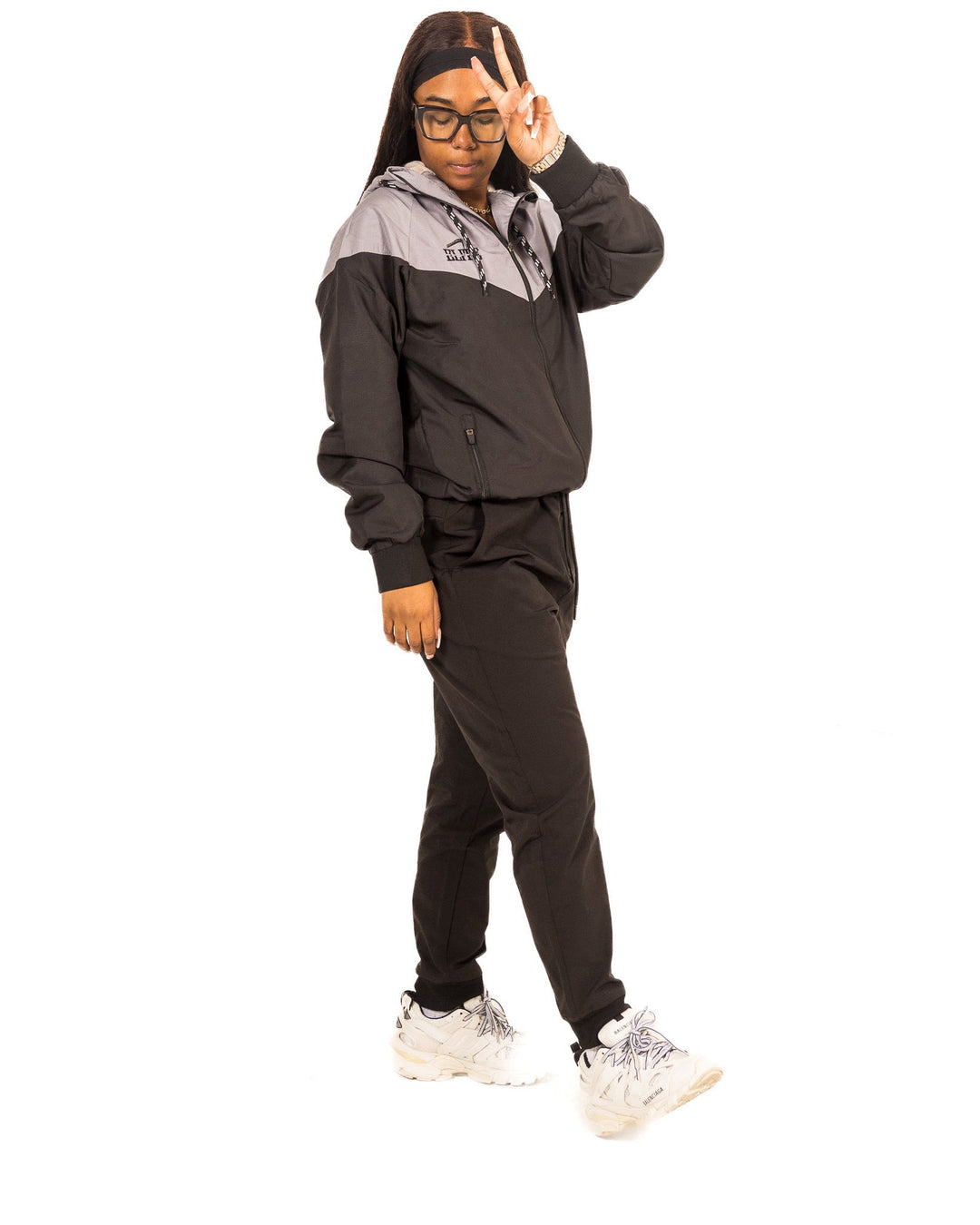 ELITE WINDBREAKER - Black & Grey