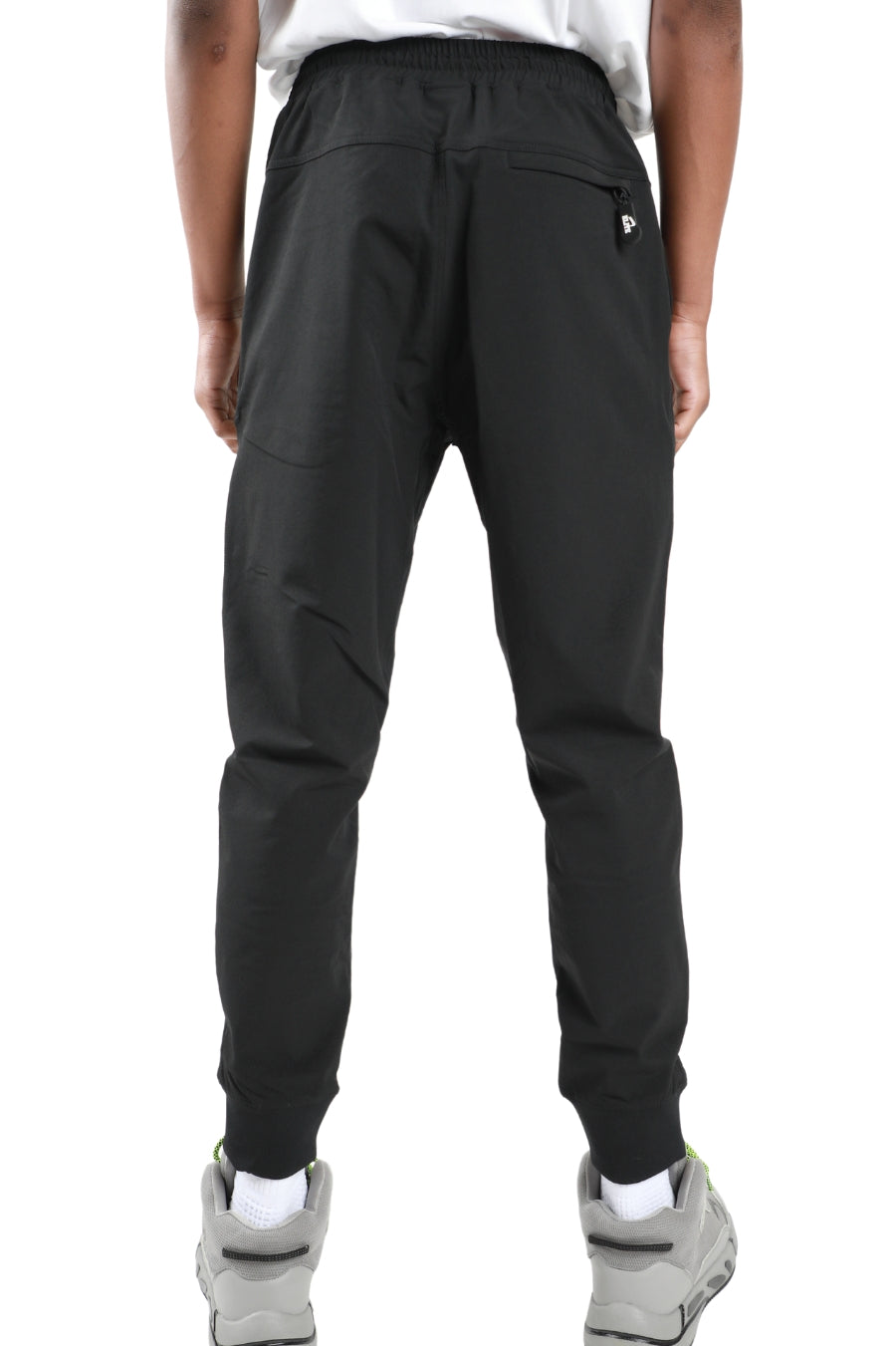 Elite Day To Day Jogger - Black