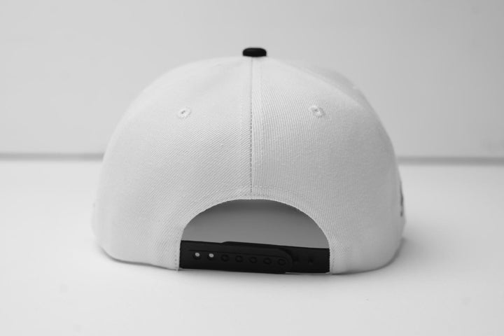 Glen Oaks Alumni Hat - Black & White